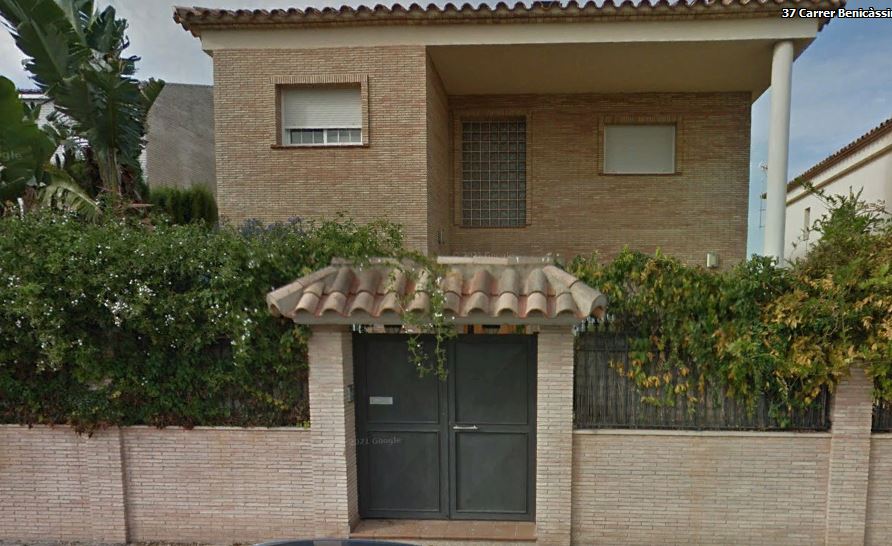 Parcela con Vivienda Unifamiliar situada en Calle Benicassim,37 en Burriana (Castellón)