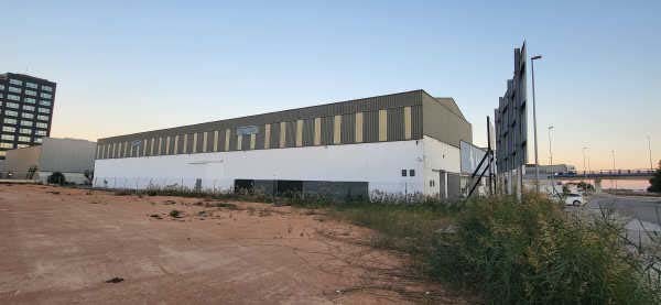 Conjunto de Tres Edificios en el Poligono B Zona Industrial manzana 2 sito en termino de Alfafar